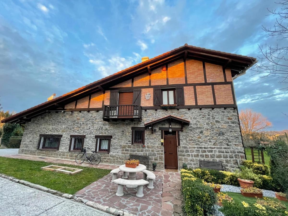 Txorienea Rural Villa Irun Exterior photo
